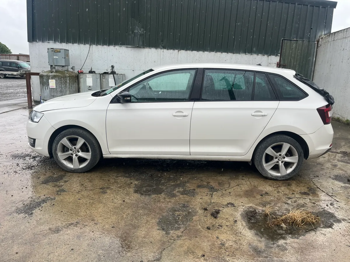 2018, Skoda Rapid - Image 4