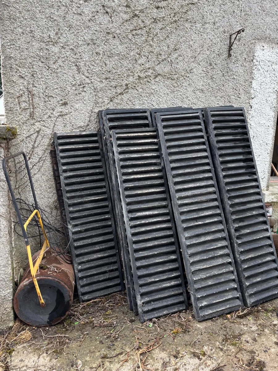 Window Shutters - Image 1