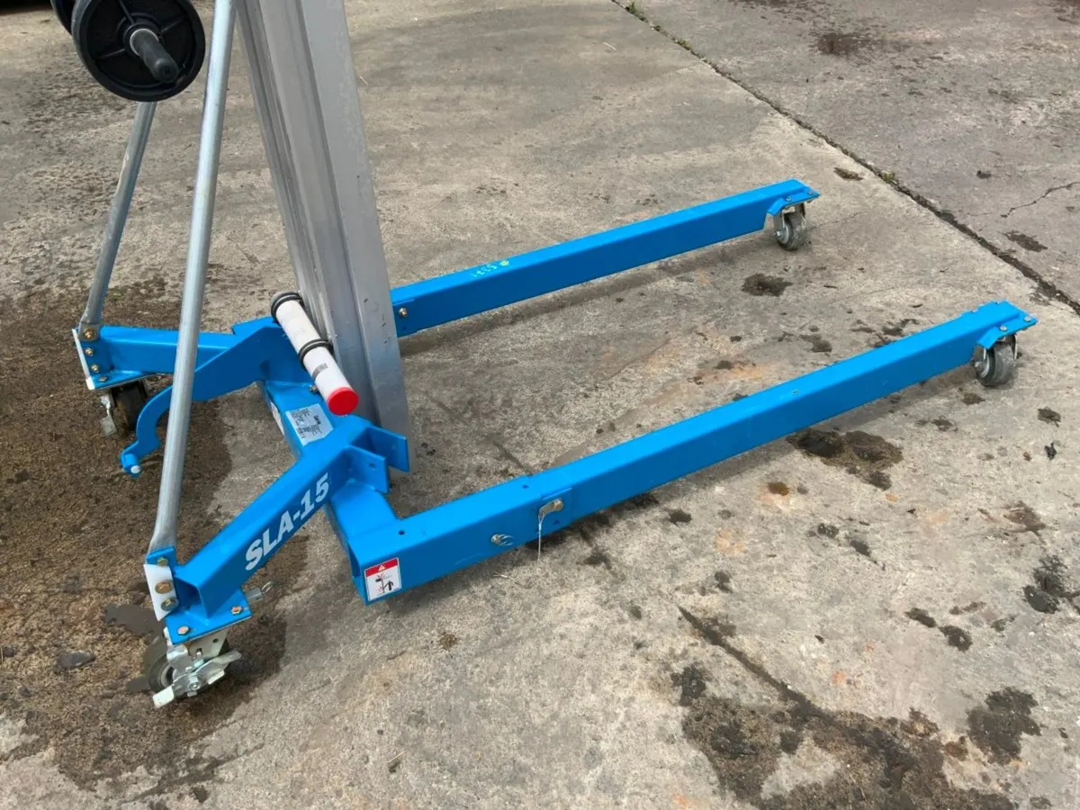 2023 GENIE SLA-15 MANUAL MATERIAL HOIST....5371. - Image 4