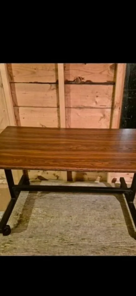 Vintage table - Image 2