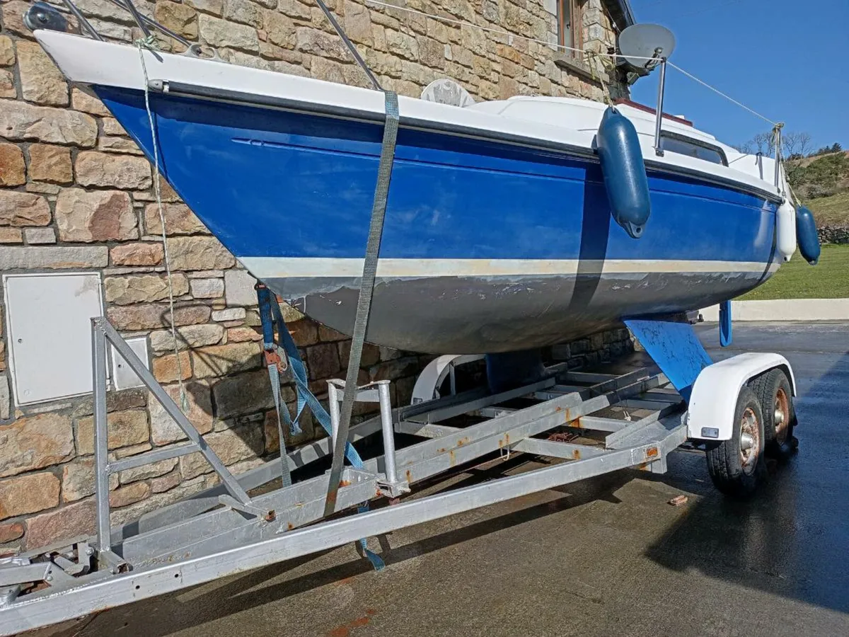 23ft Pandora Sailing Yacht with Road Trailer - Image 4