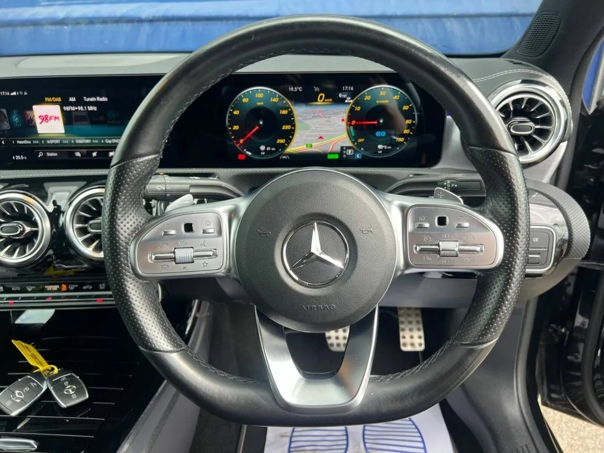 Mercedes-Benz A-Class A250e AMG-LINE EXECUTIVE 1.3 - Image 4