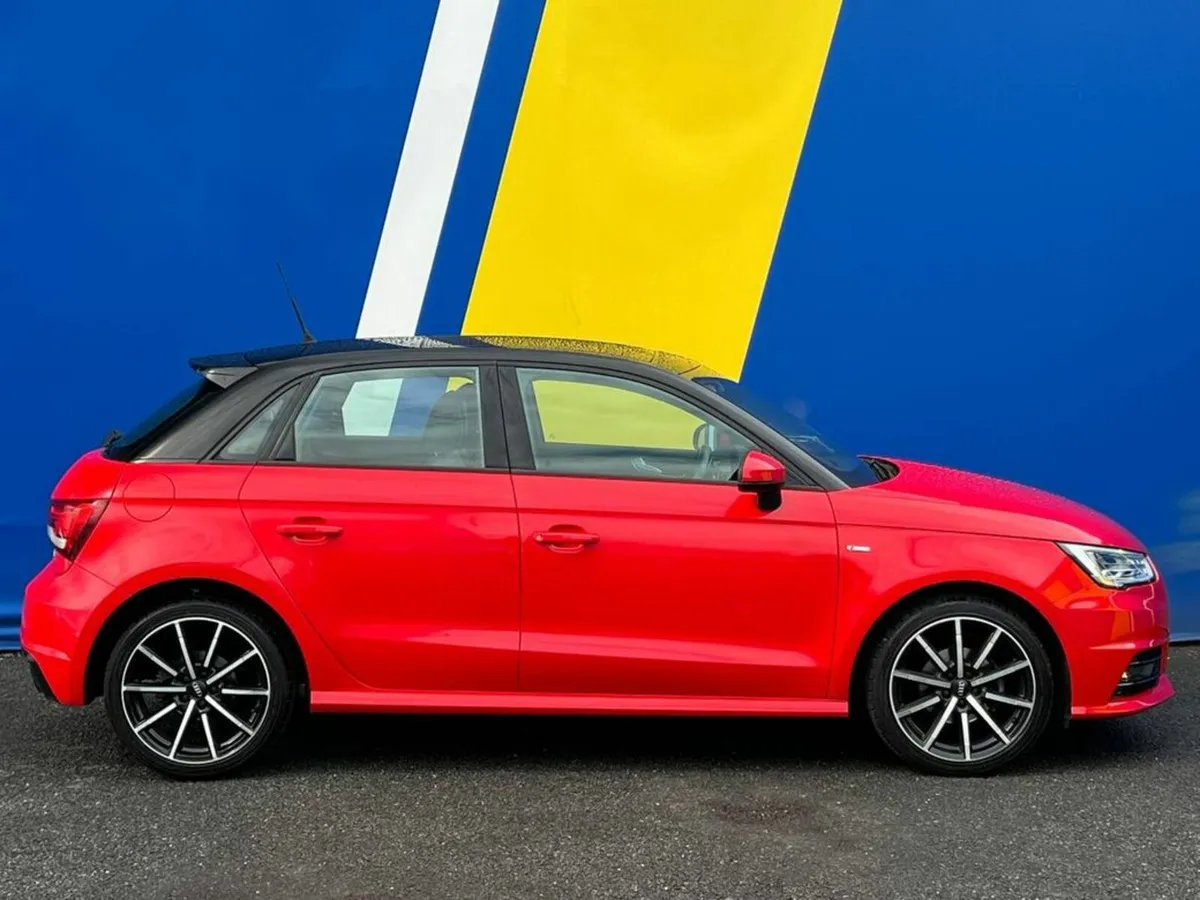 Audi A1 SPORTBACK S-LINE 1.0 TFSI // OPENING PAN R - Image 3