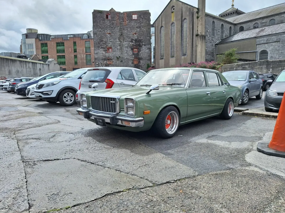 Mazda 929L Luce LA4 - Image 1