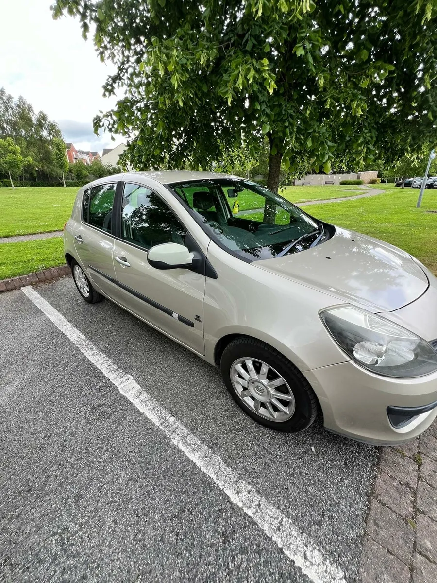 Renault Clio 1.2 Monaco - Image 2
