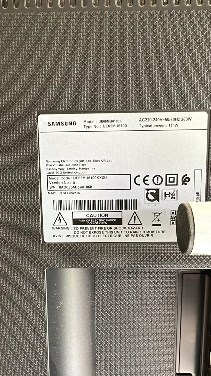 Samsung 65” 4k Smart TV UE65MU6100K/Wall Bracket - Image 3
