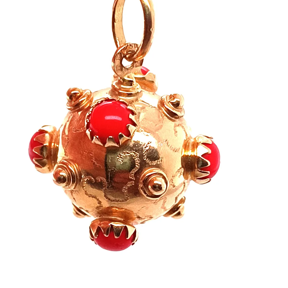 18k Gold & Red Coral Etruscan Pendant, Vintage - Image 1