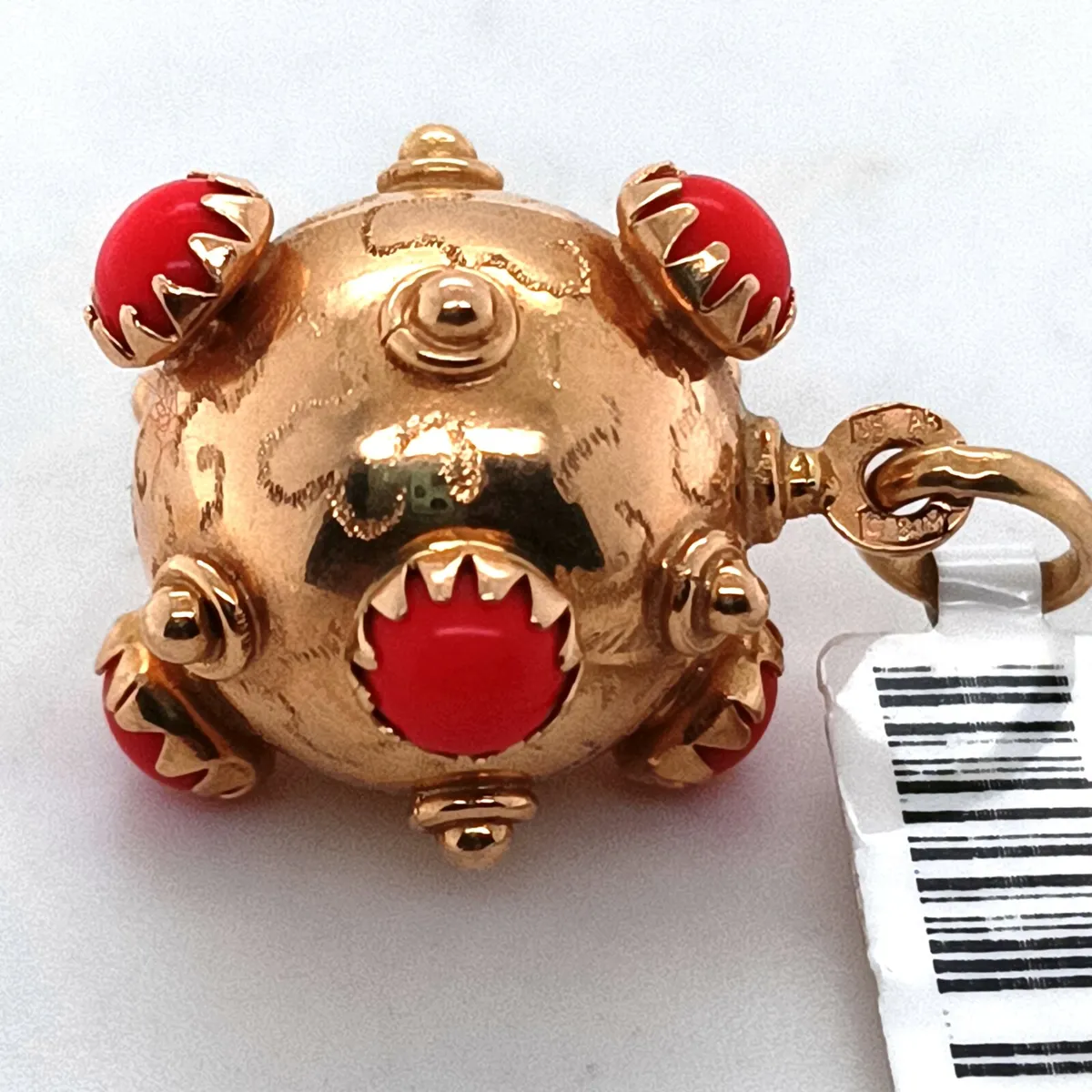 18k Gold & Red Coral Etruscan Pendant, Vintage - Image 4
