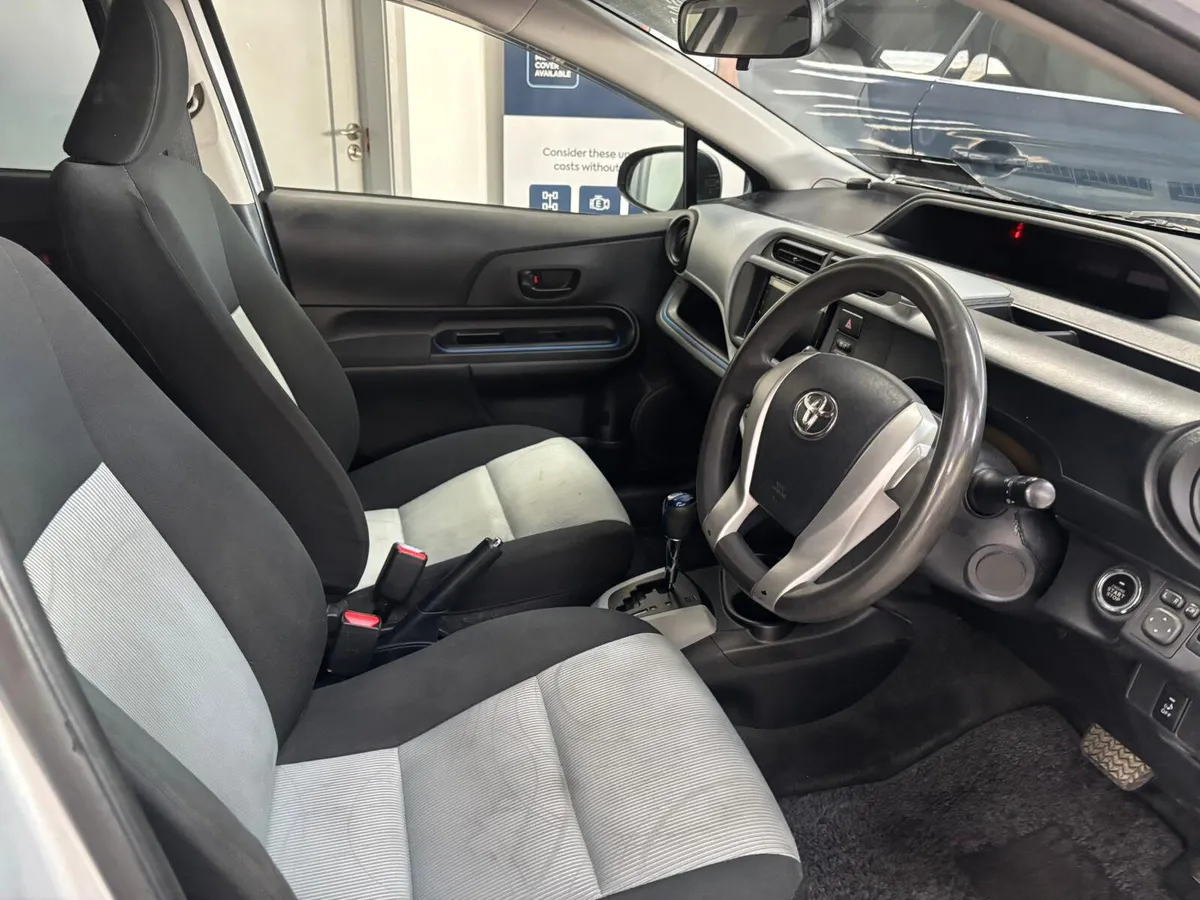 Toyota Aqua 2014. 1.5 5DR. AUTOMATIC - Image 4