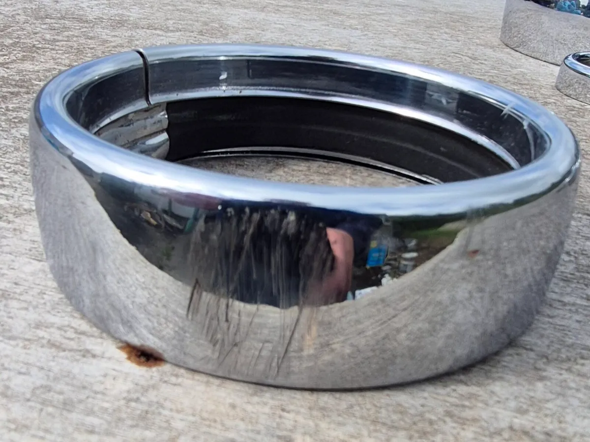 Softail chrome lights trim - Image 4