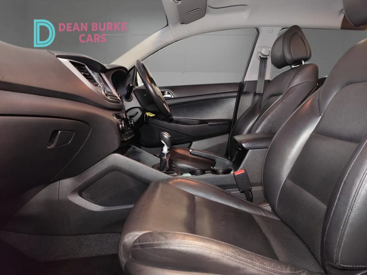 Hyundai Tucson EXECUTIVE - Image 3