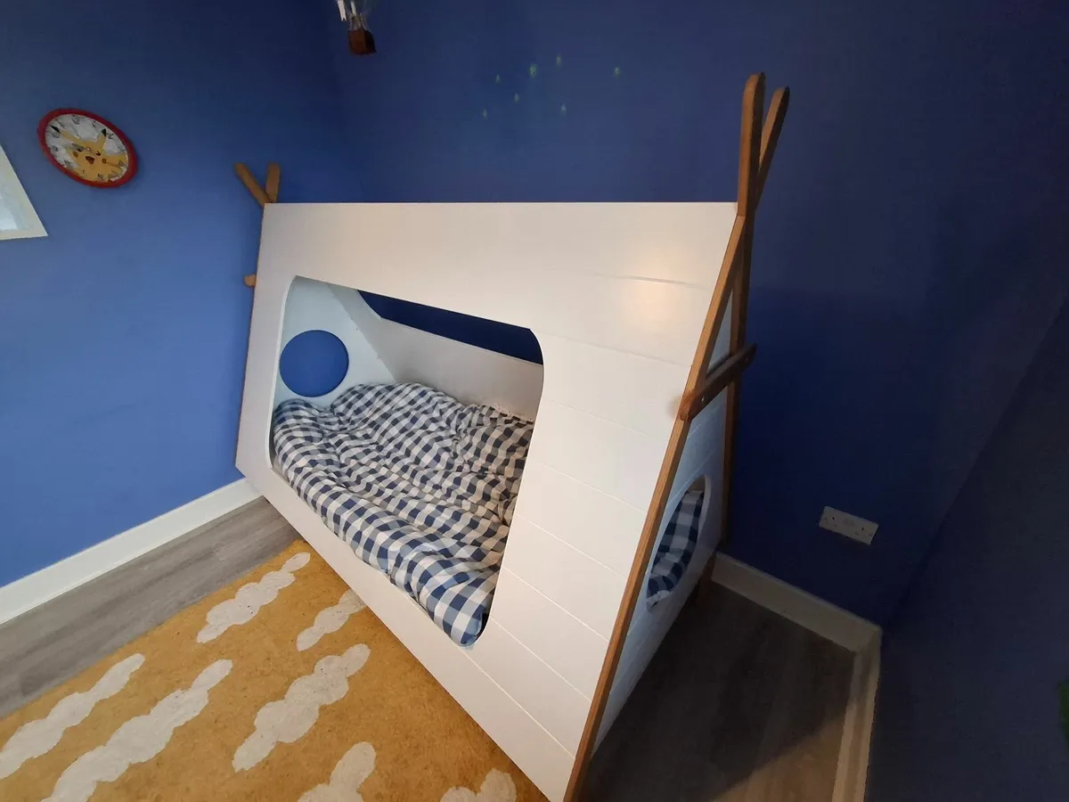 Kids Teepee bed for sale - Image 3