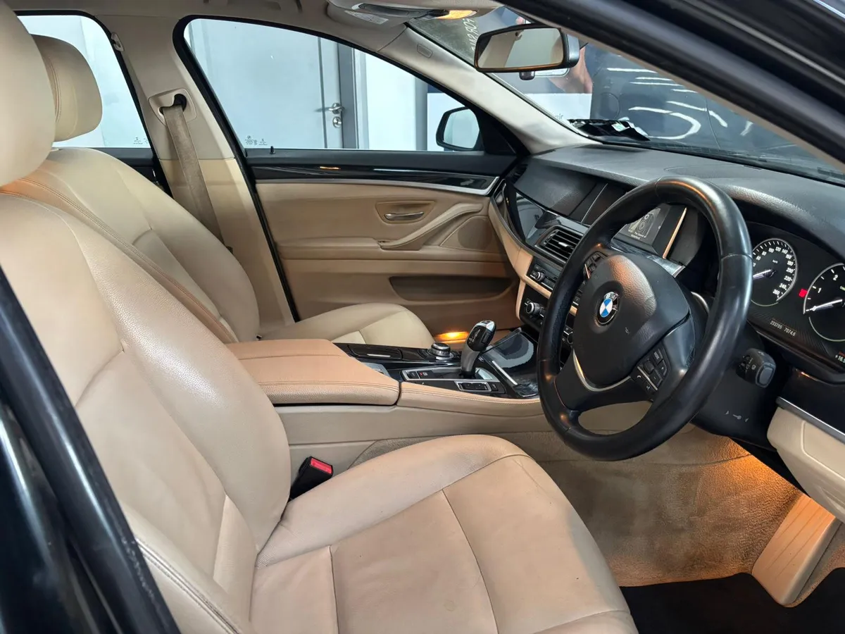 BMW 5-Series 2015. 520d. SE. AUTOMATIC - Image 4