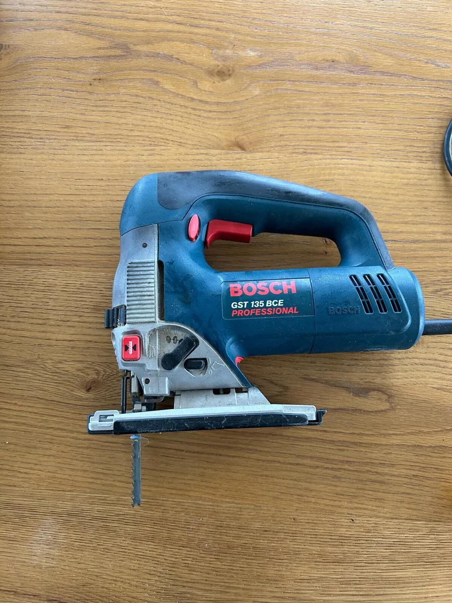 Bosch Gst 135 electric jigsaw - Image 1