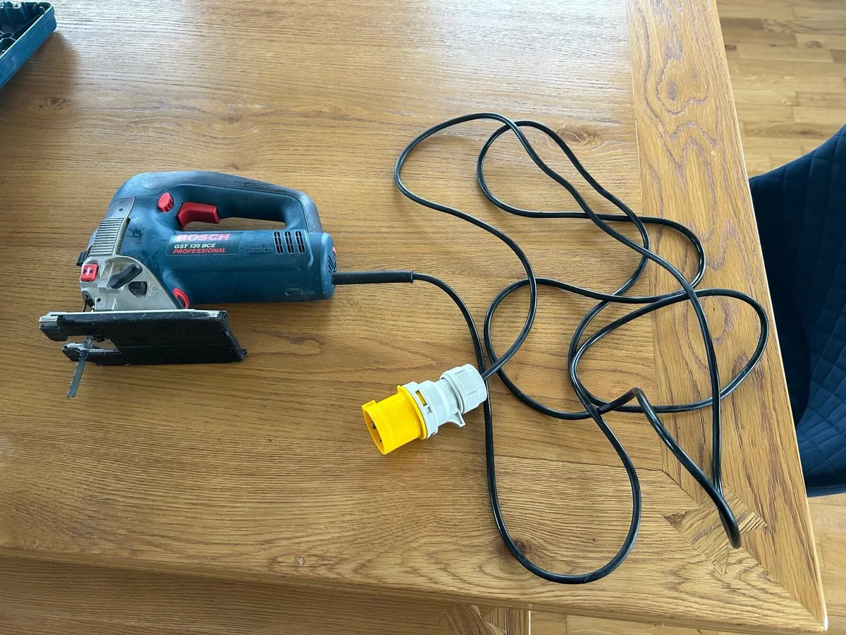 Bosch Gst 135 electric jigsaw - Image 2