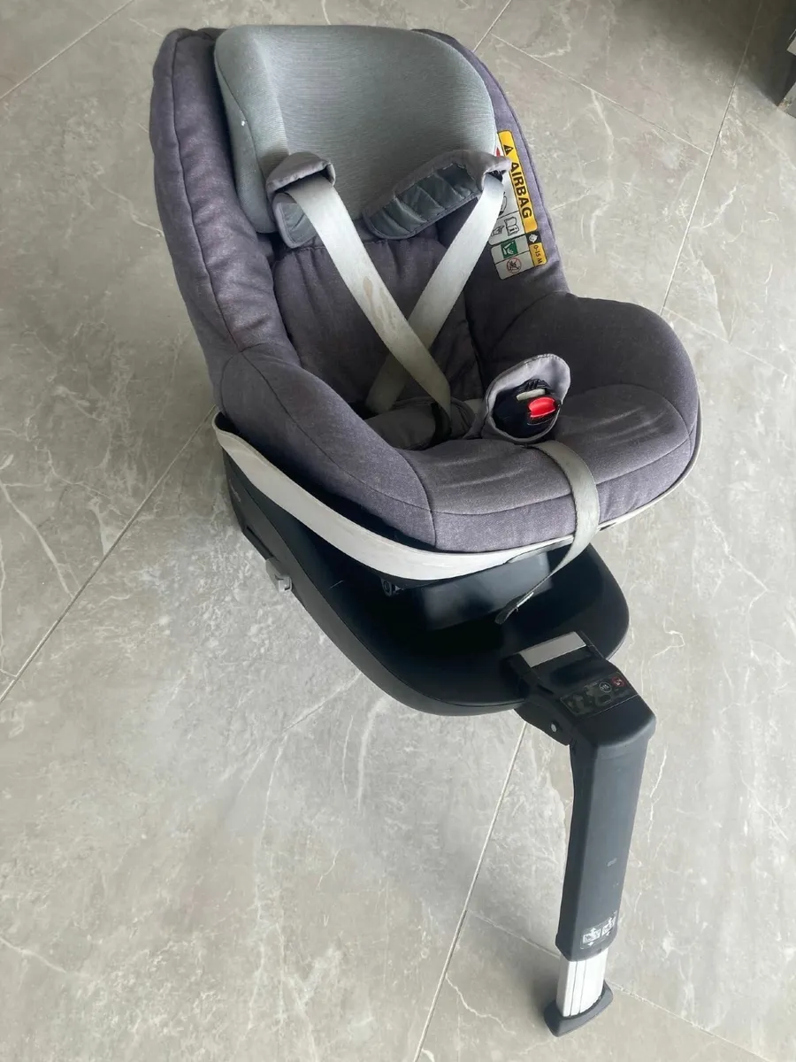 Maxi Cosi 2 way Pearl & 2-way fix base - Image 3