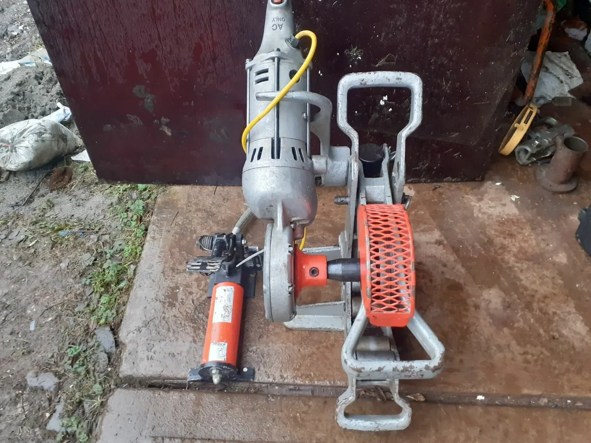 RIDGID 300 COMPACT MACHINE - Image 2