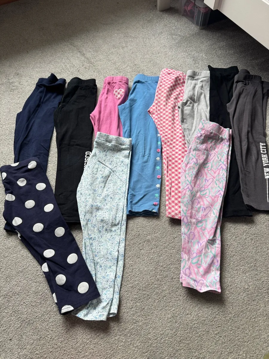 Over 60 items clothes bundle for 6 years old girl - Image 3
