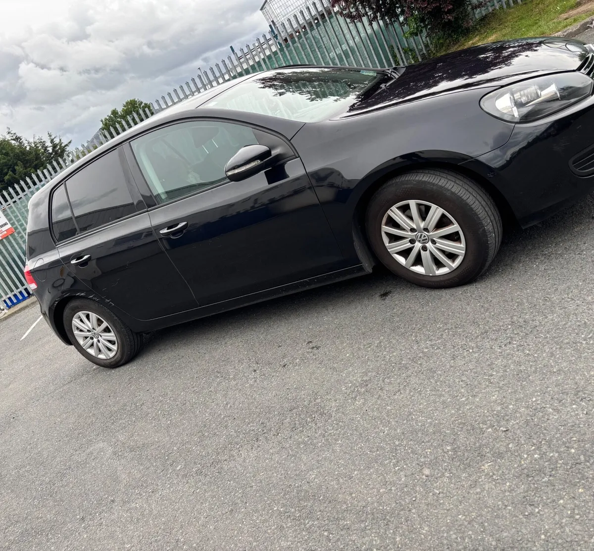 Volkswagen Golf 2012 - Image 2