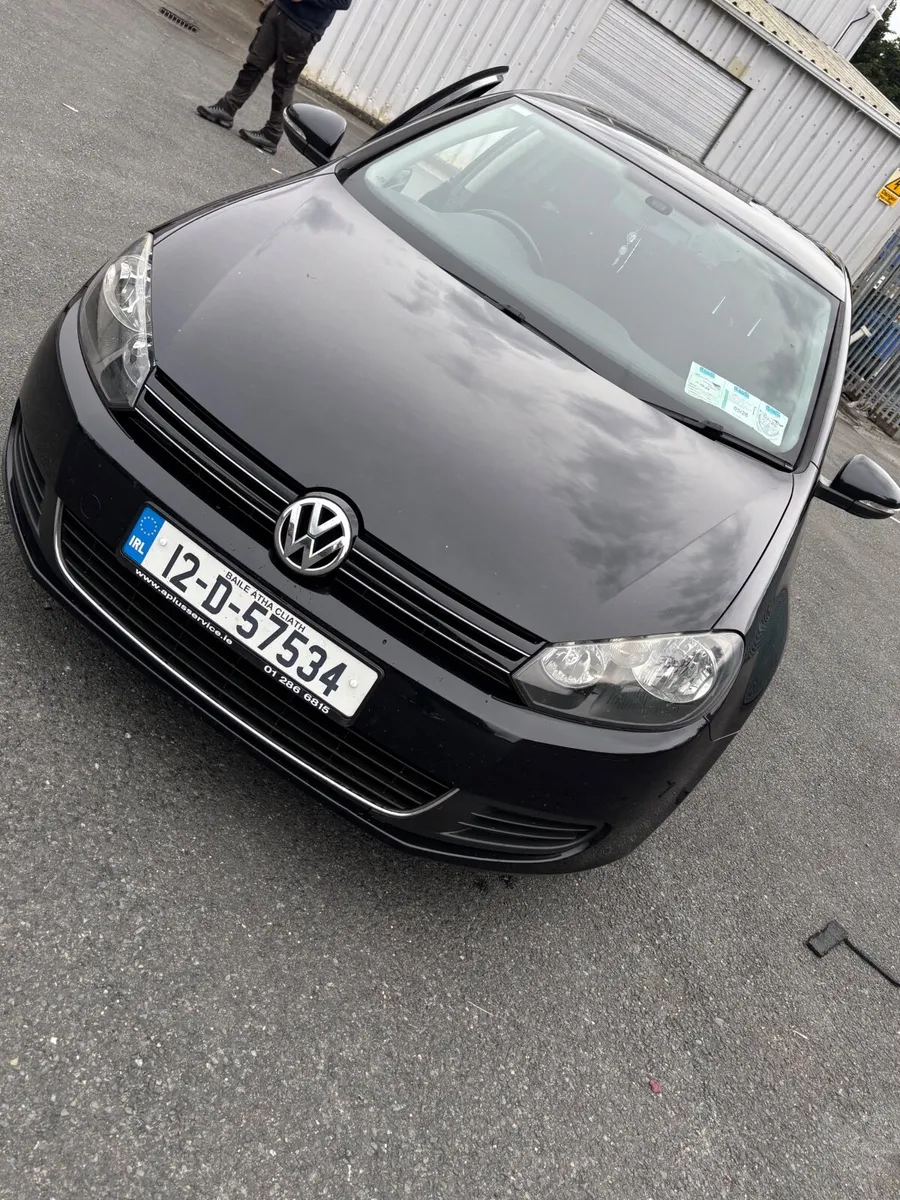 Volkswagen Golf 2012 - Image 3