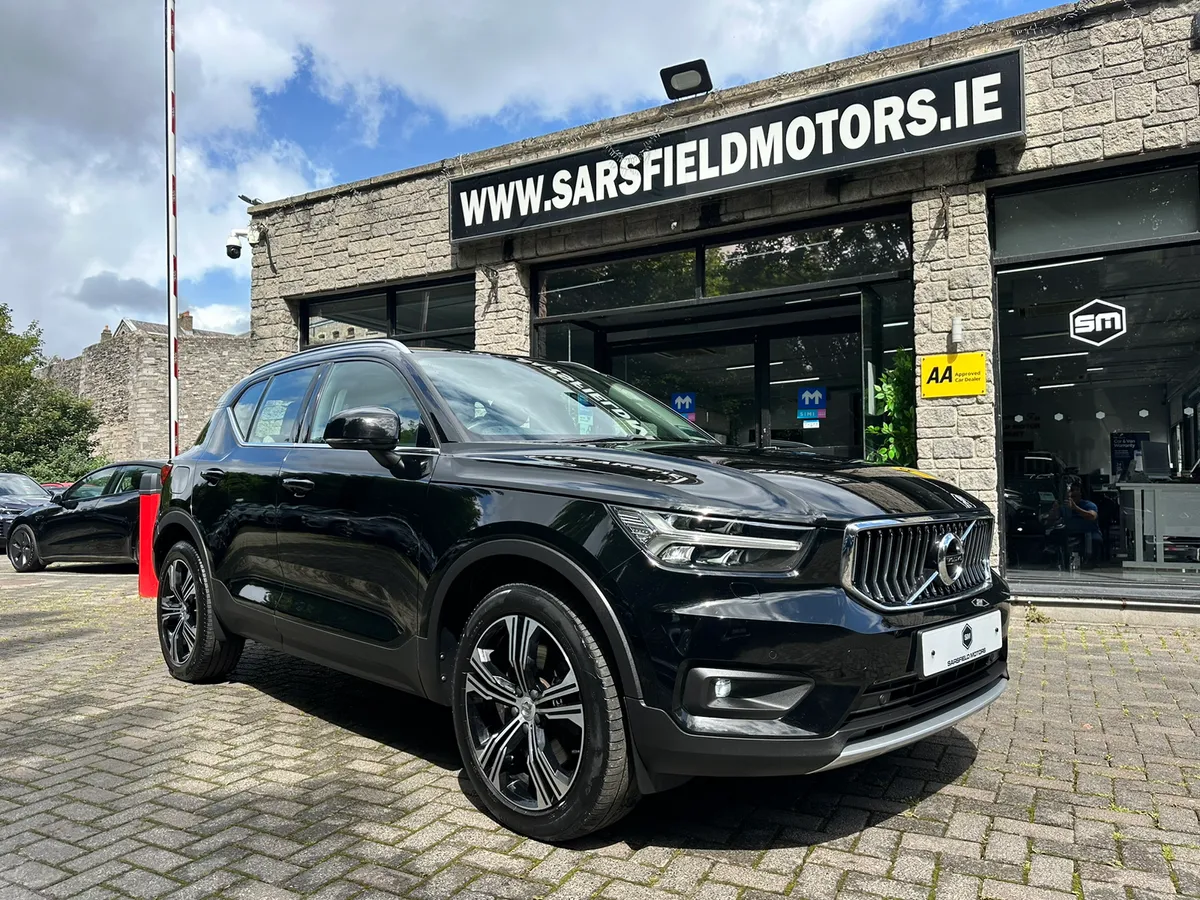 2021 VOLVO XC40 1.5 INSCRIPTION PRO PHEV. - Image 1
