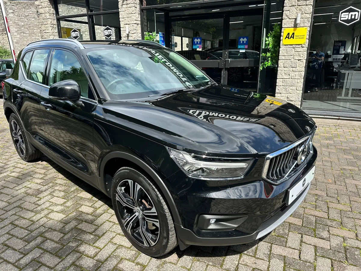 2021 VOLVO XC40 1.5 INSCRIPTION PRO PHEV. - Image 3