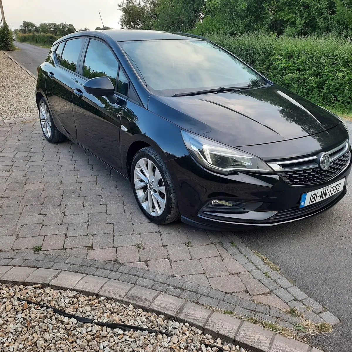 2018 Vauxhall Astra - Image 1