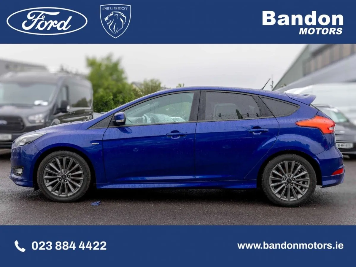 Ford Focus 2018 Ford Focus - ST Line - Deep Impac - Image 2