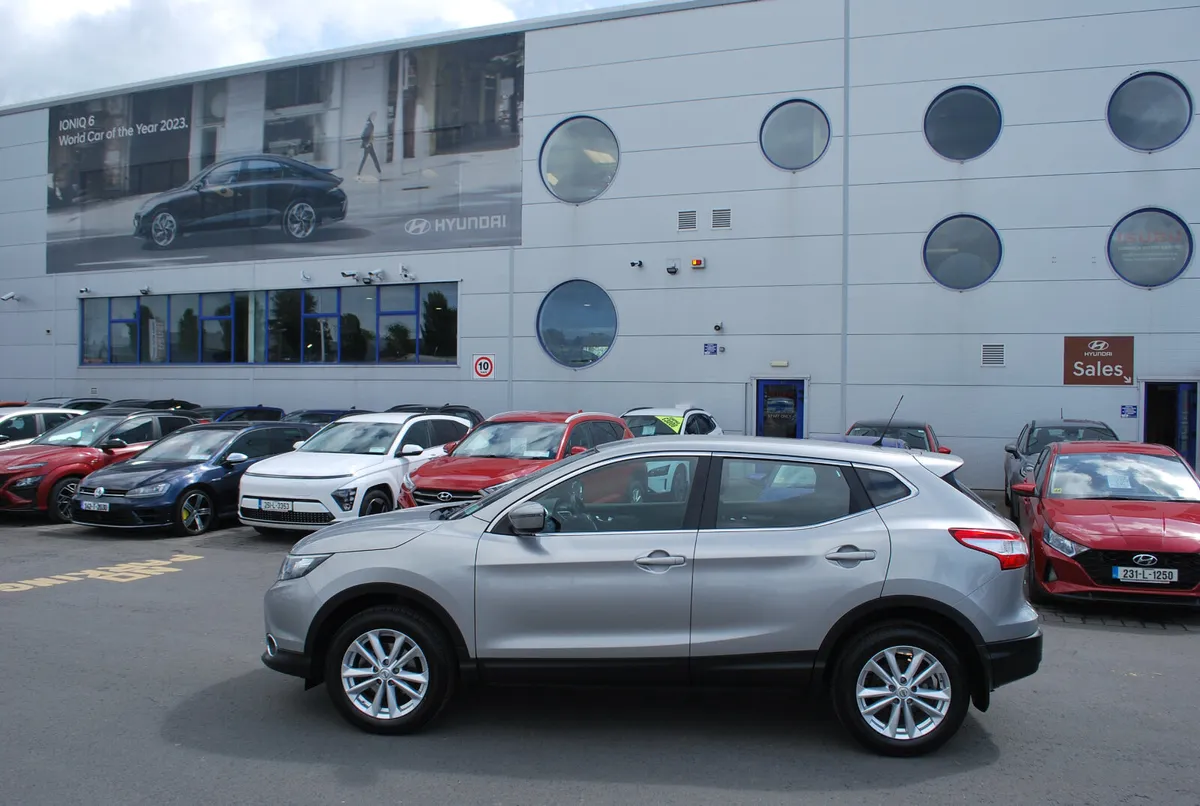 Nissan Qashqai 2015 - Image 2