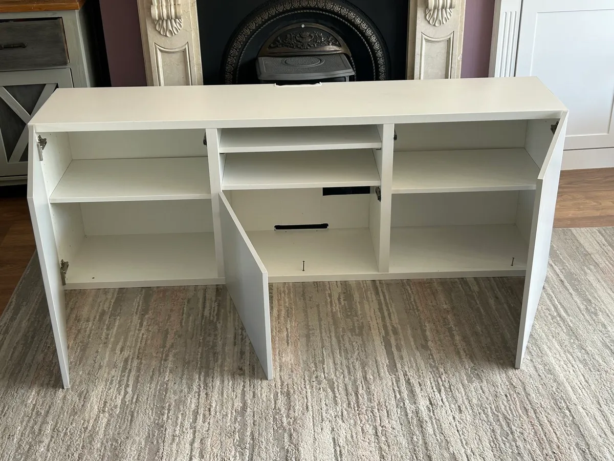 Tv Bench - Image 2