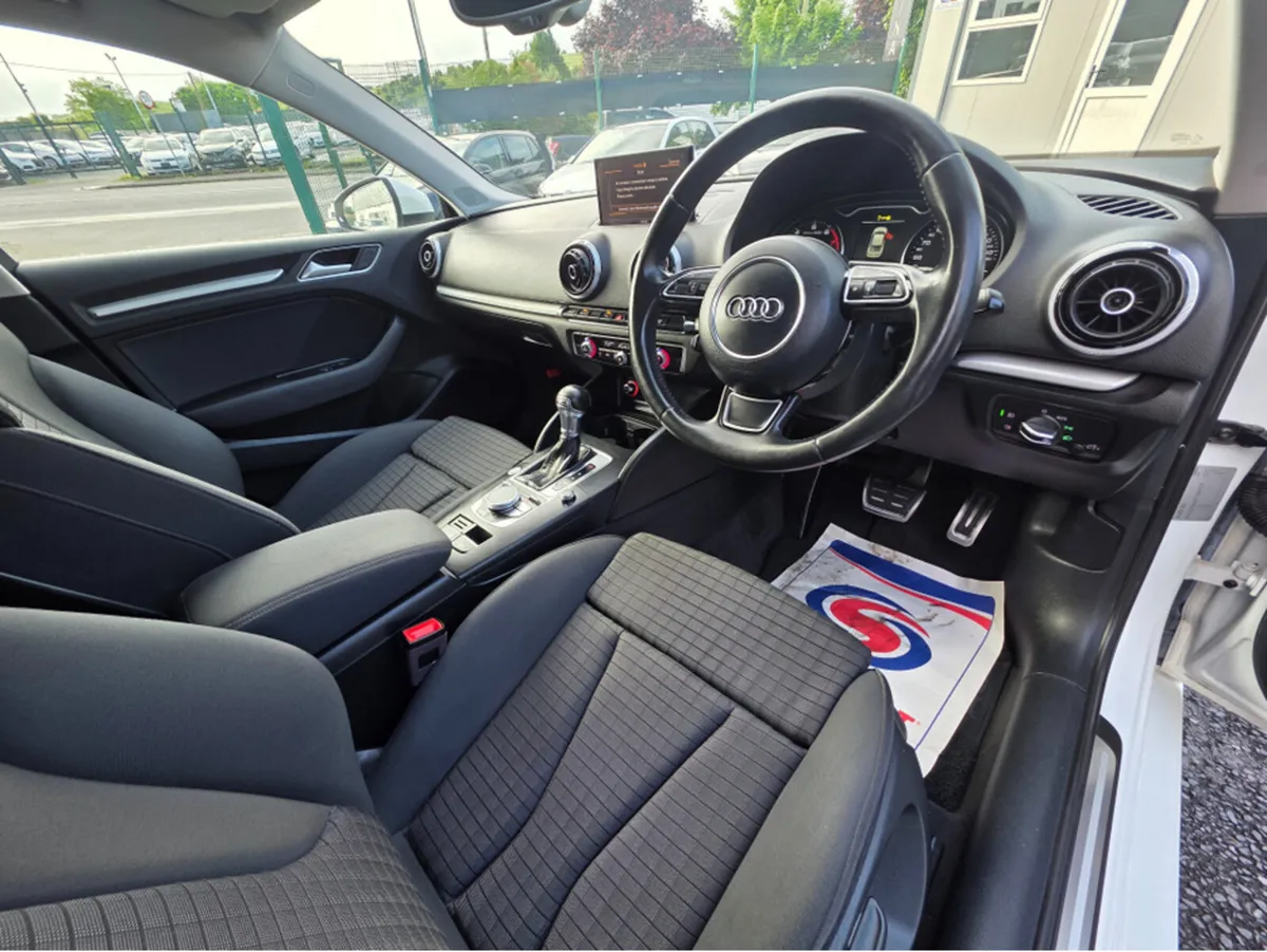 Audi A3 SALOON SPORTS 1.4 TFSI  PRIVACY GLASS  PAR - Image 4
