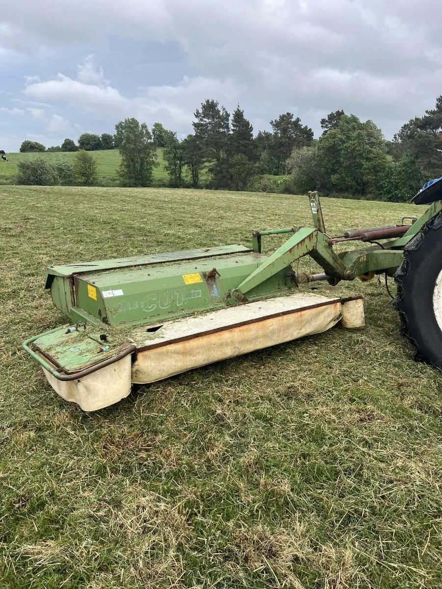 Krone 9 foot Conditioner Mower - Image 1