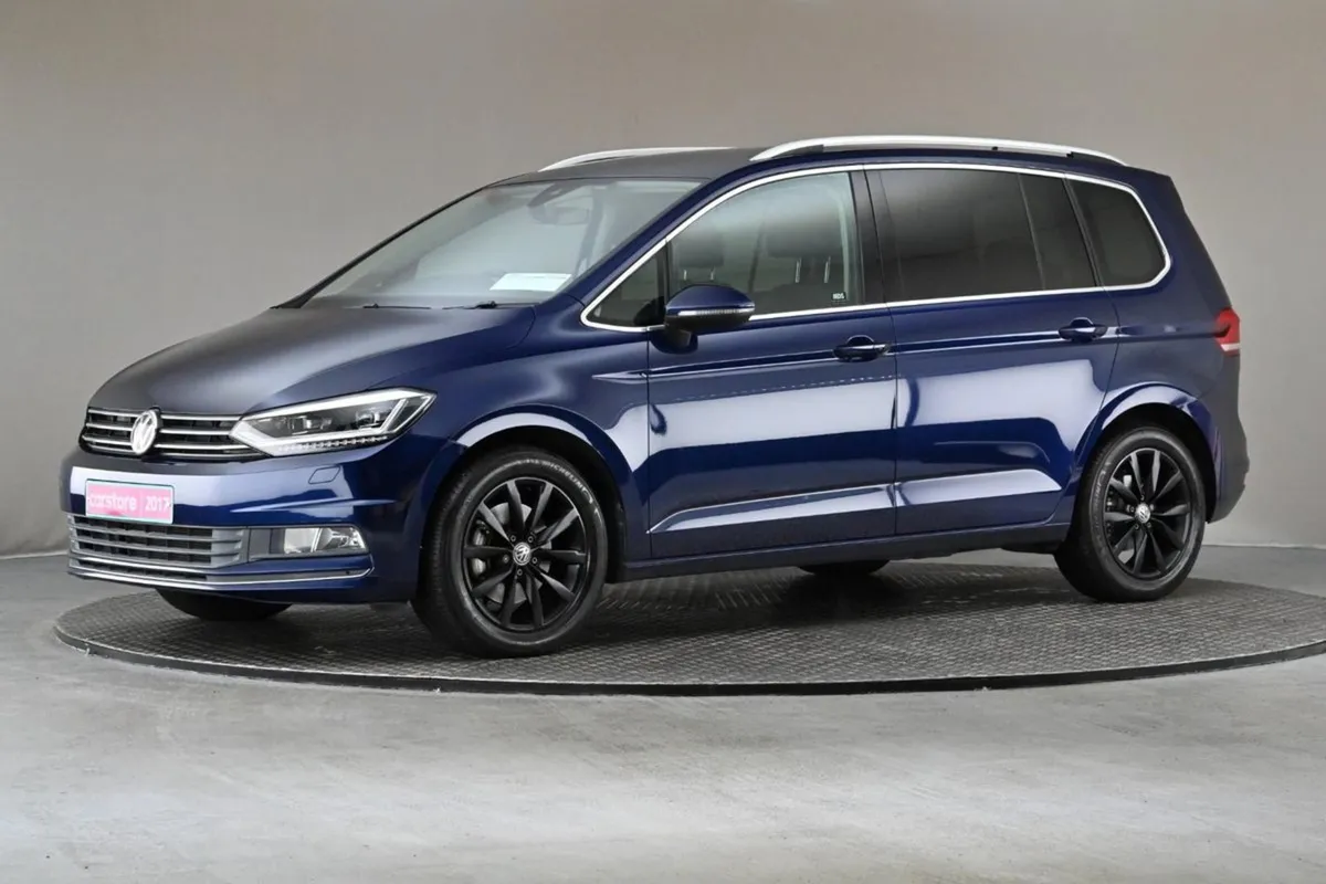 Volkswagen Touran 1.4 TSI DSG Highline  reverse C - Image 4