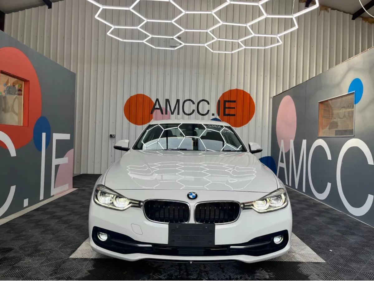 BMW 3-Series 320D SPORT / 71k KMs / REVERSE CAMERA - Image 2