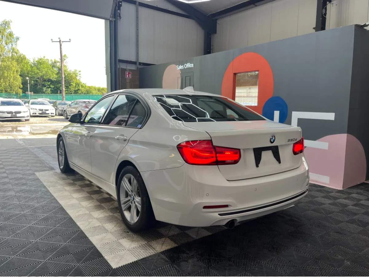 BMW 3-Series 320D SPORT / 71k KMs / REVERSE CAMERA - Image 4