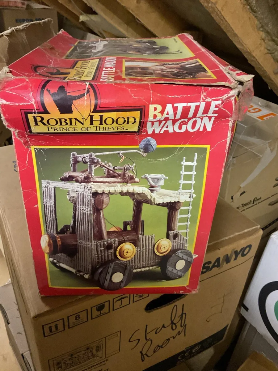 Robin Hood battle wagon - Image 3