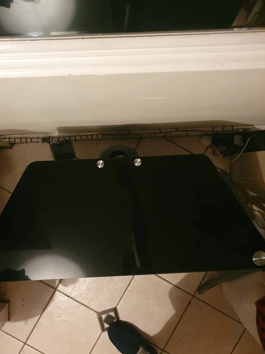 Tv stand - Image 1