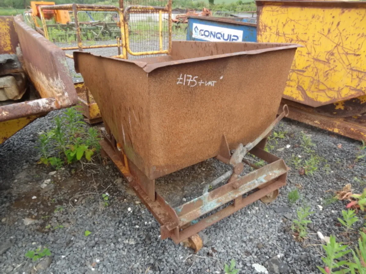 Forklift Tip Skips - Image 1