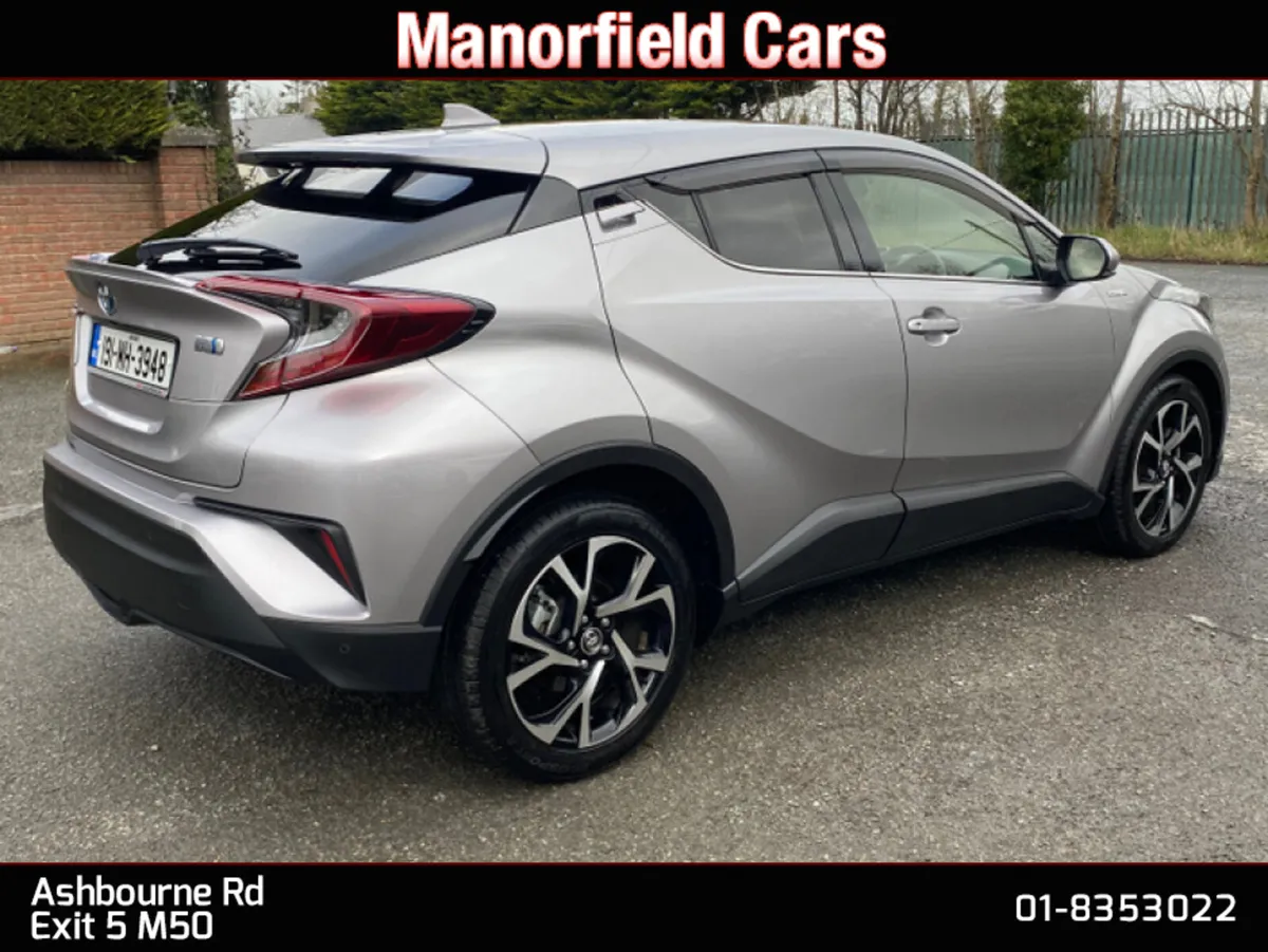 2019 191 Toyota C-HR Sol 1.8 Petrol Hybrid Auto - Image 4