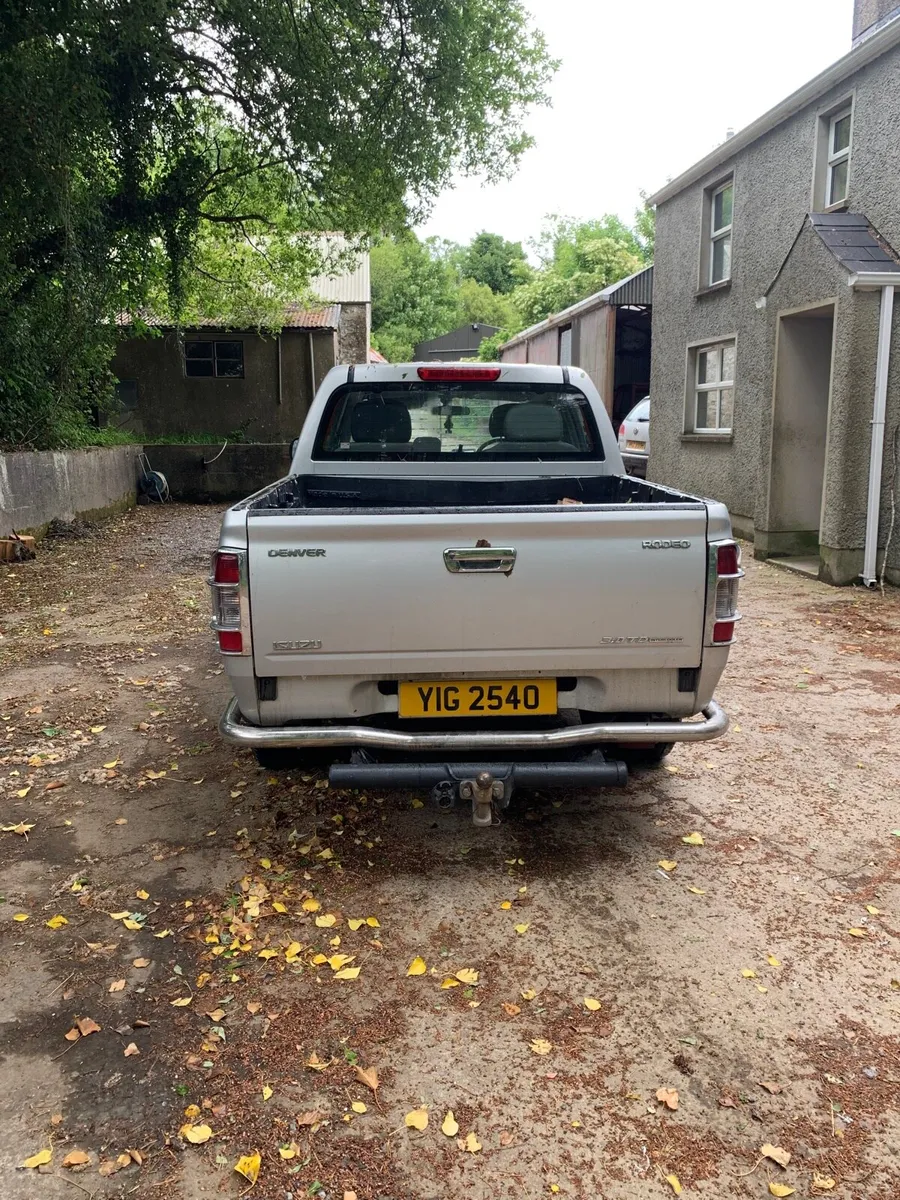 Isuzu Denvor 3litre pick-up - Image 3
