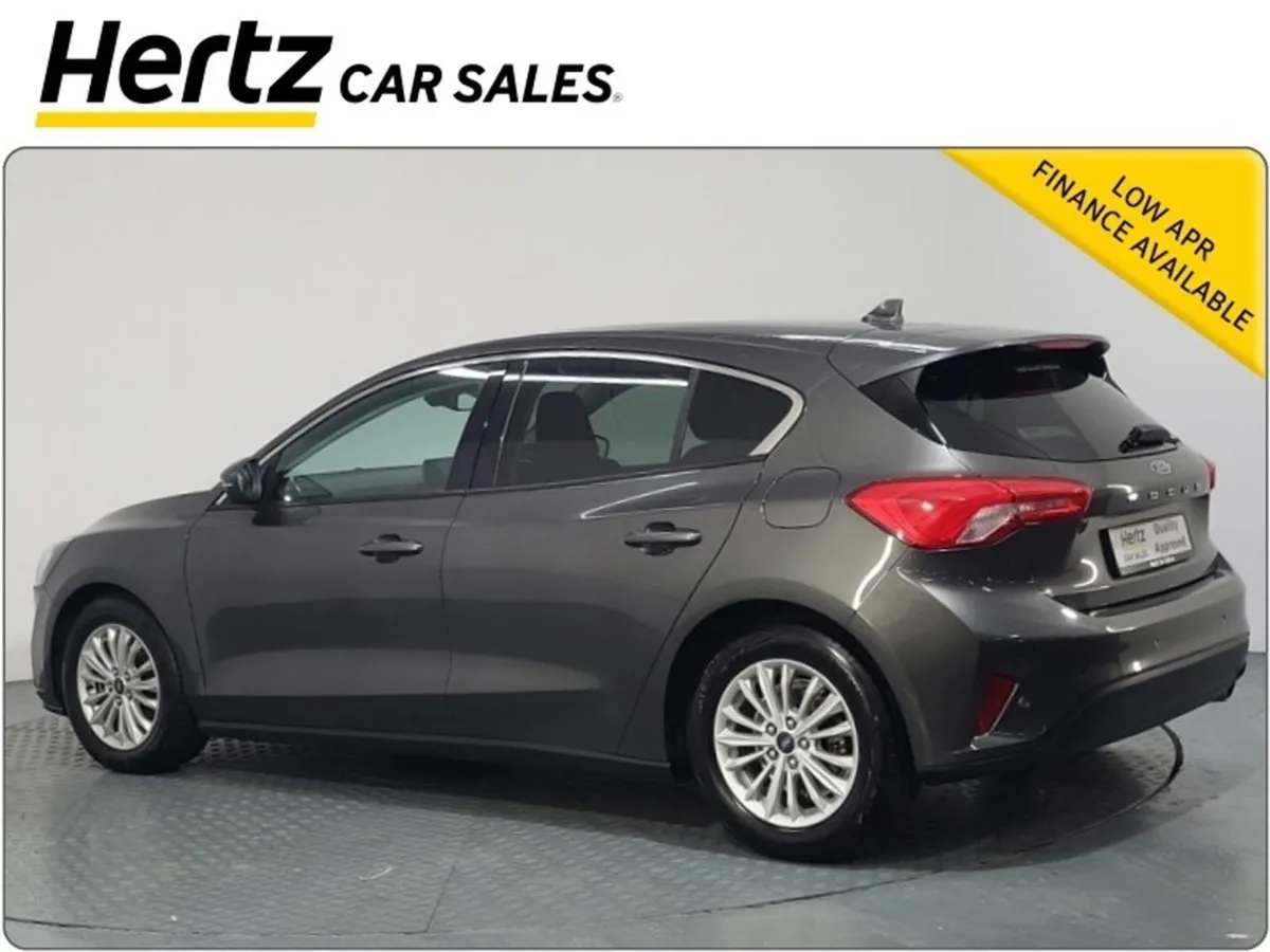 Ford Focus Titanium 1.0 Petrol Manual - Image 4