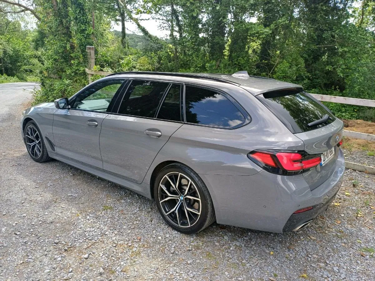 211 BMW 520D M SPORT AUTO G31 TOURING - Image 2