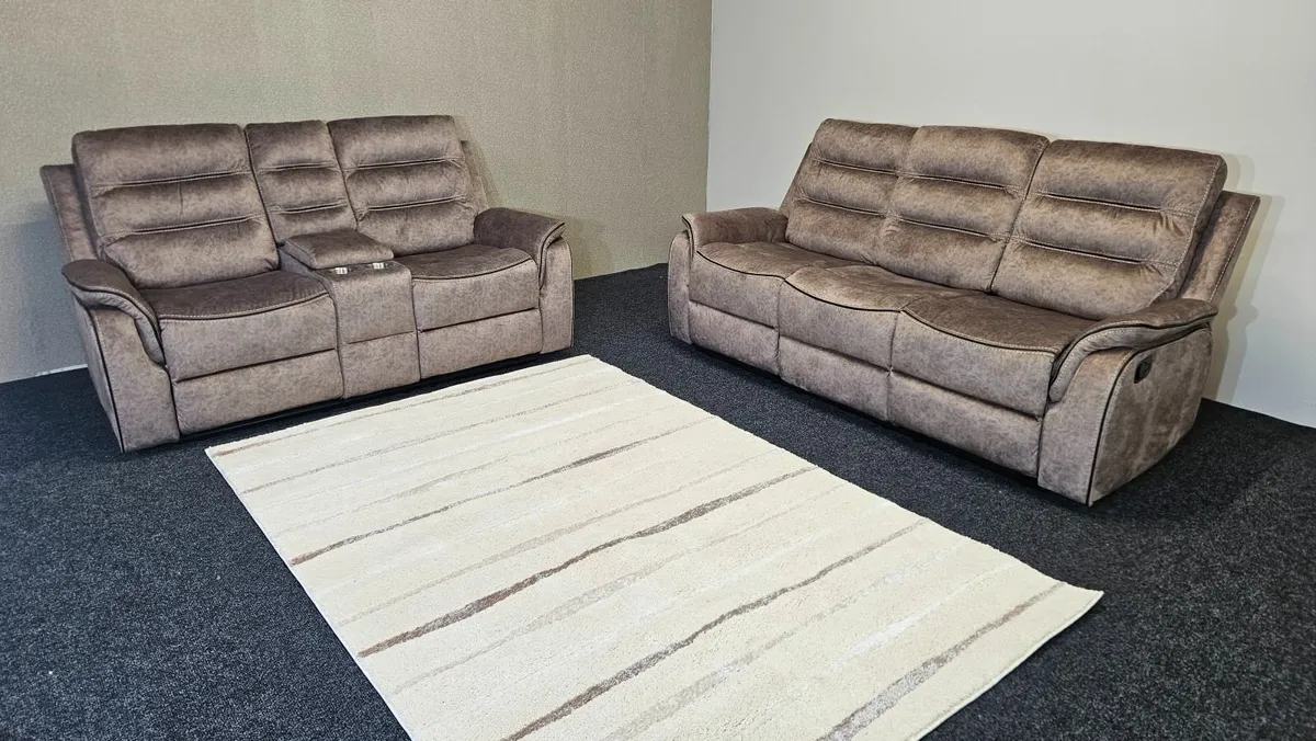 Hamilton fabric sofas ..  free delivery - Image 4