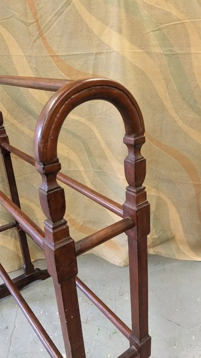Vintage Mahogany Towel Rail - Image 3