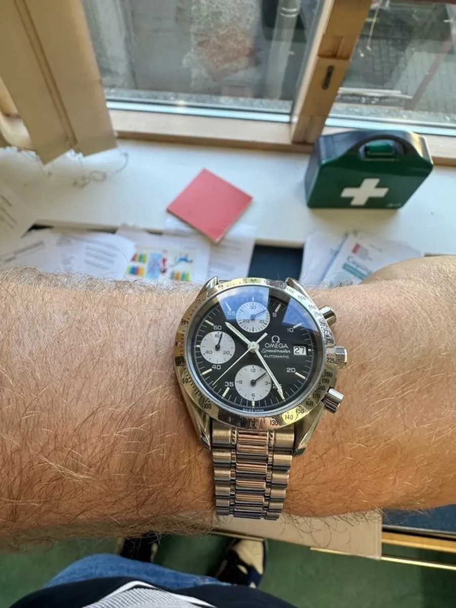 watch - Image 1