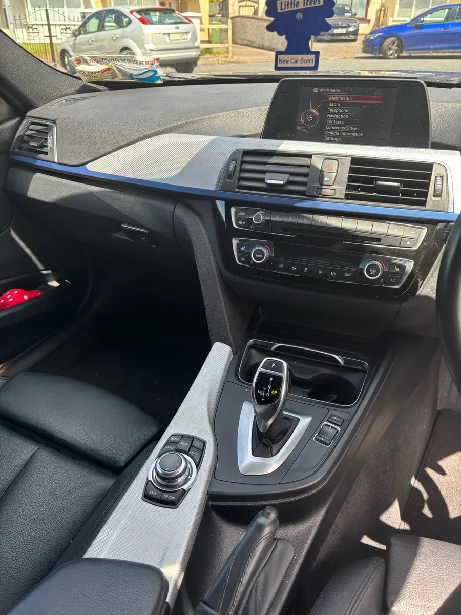 BMW M-Sport series 320i - 152 (2015) - AUTOMATIC - Image 4