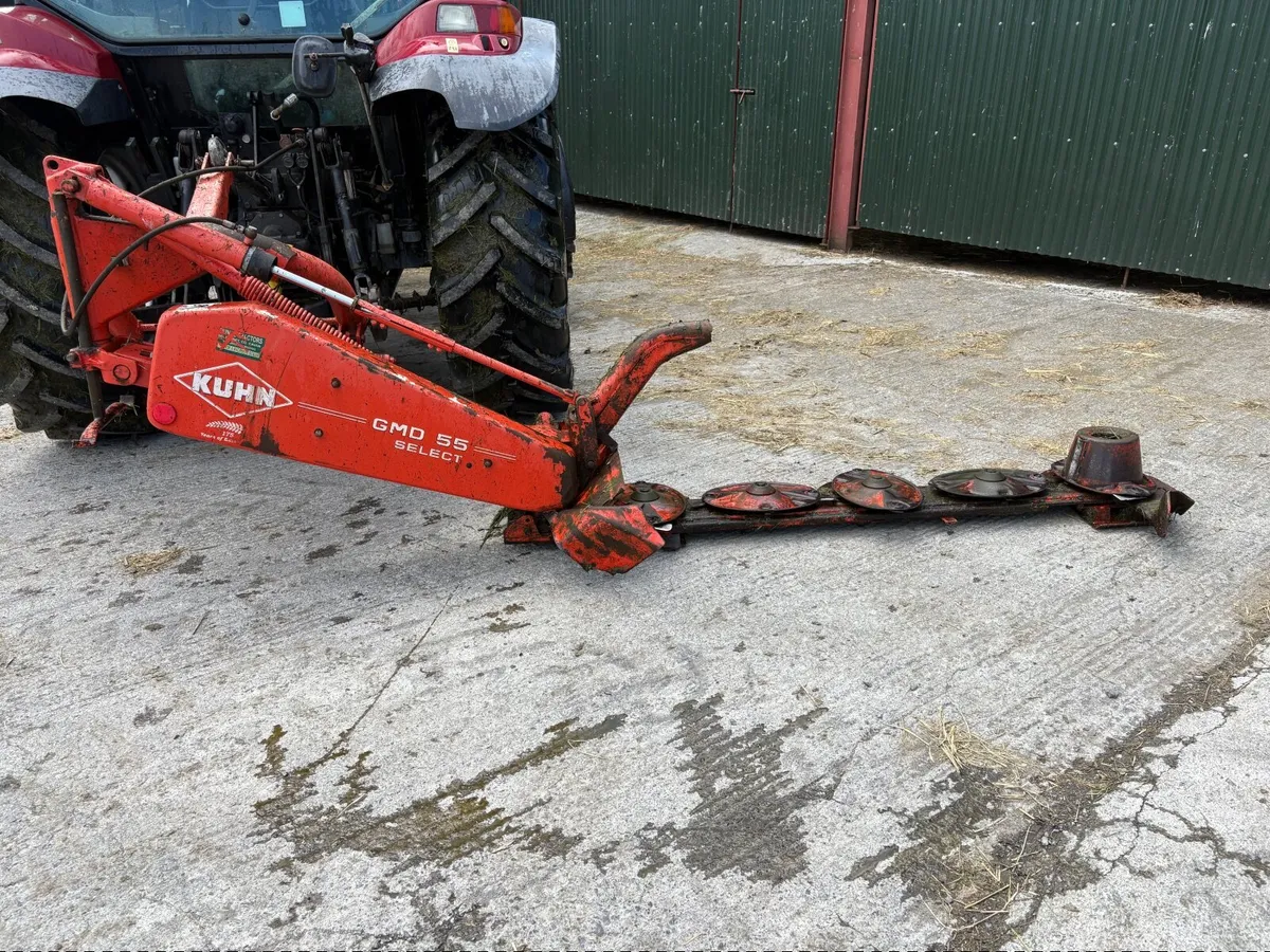 KUHN GMD55 Disc Mower - Image 1