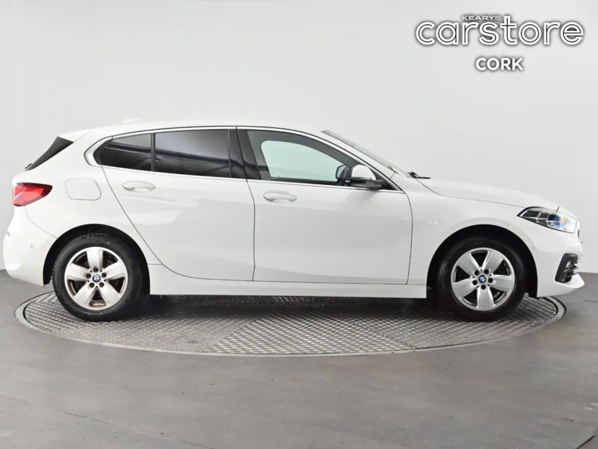 BMW 1 Series 118i Auto - Image 2