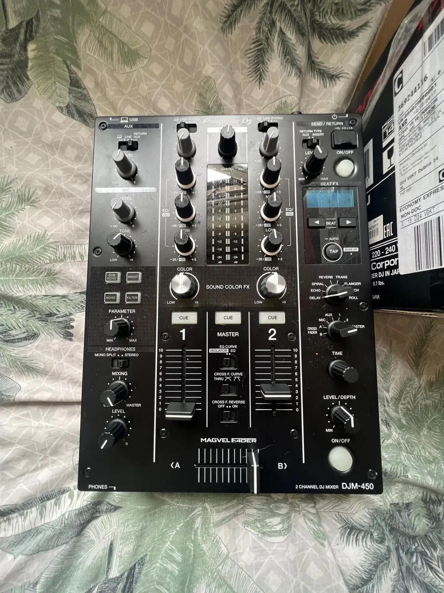 Dj equipment - Image 4