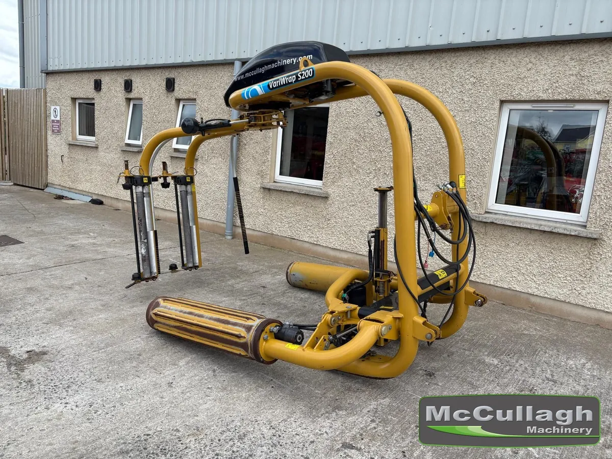 2015 Tanco S200 Mounted Round Bale Wrapper - Image 2